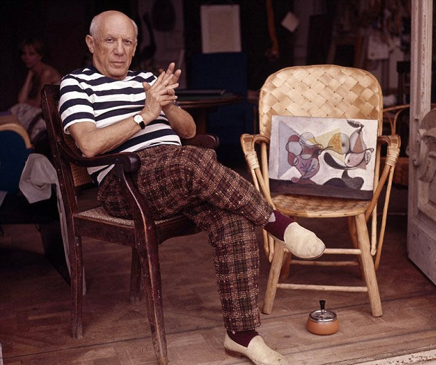 Pablo Picasso Artist Wearing An Eccentric Fashion